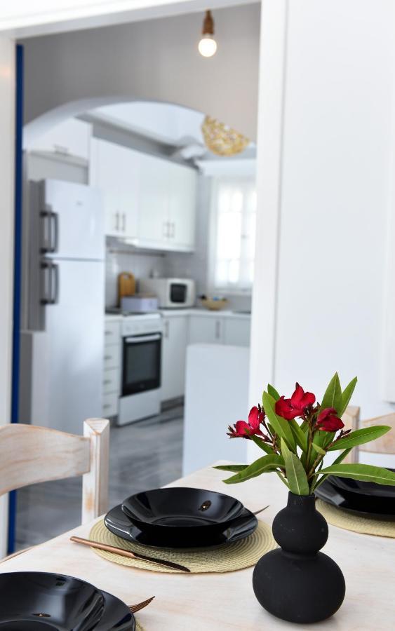 Villa Angelica Perivolos  Ngoại thất bức ảnh